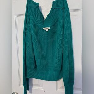 S/M off the shoulder sweater